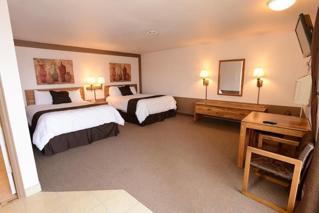 Burlington Inn Екстер'єр фото